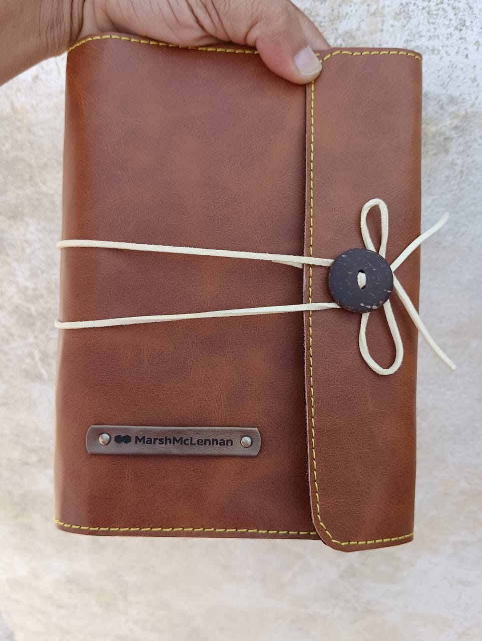 PERSONALIZED LEATHER THREAD DIARY